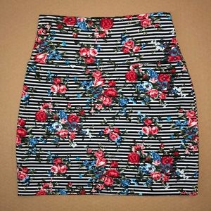 Forever 21 Floral Striped Mini Skirt